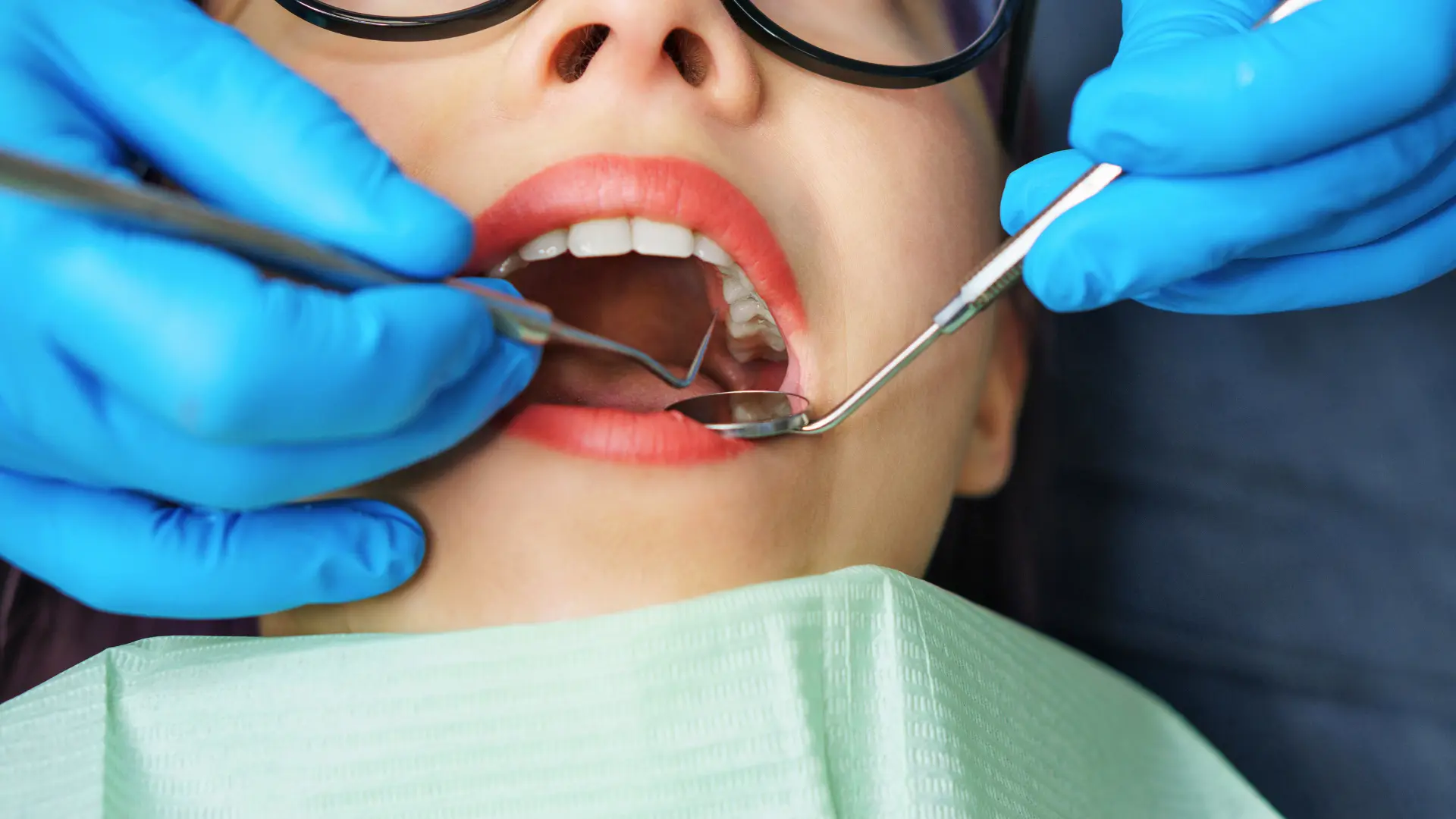 Implant Yerlestirilmesi islemi